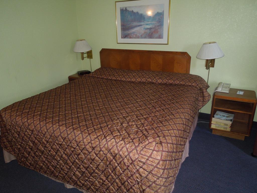 שרונוויל Travelodge - Cincinnati חדר תמונה