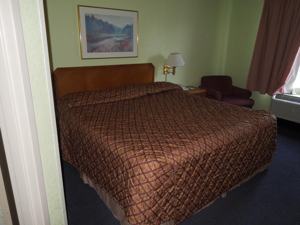 שרונוויל Travelodge - Cincinnati חדר תמונה